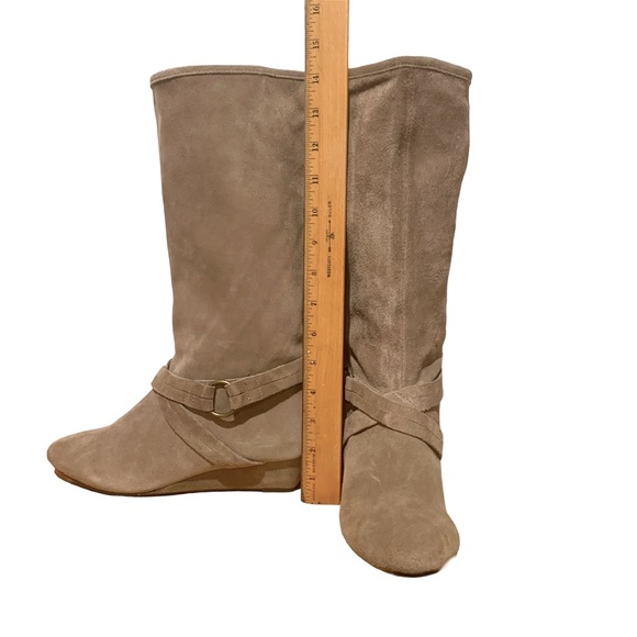 DKNYC Alina Wedge Heel Soft Suede Mid Calf Boots Taupe Size 8 NWT - Picture 6 of 14